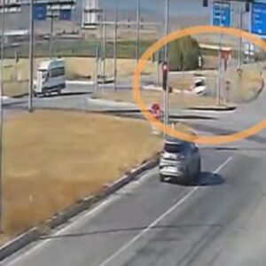 corumda feci kaza kamerada 10 yarali 9H7KR16s