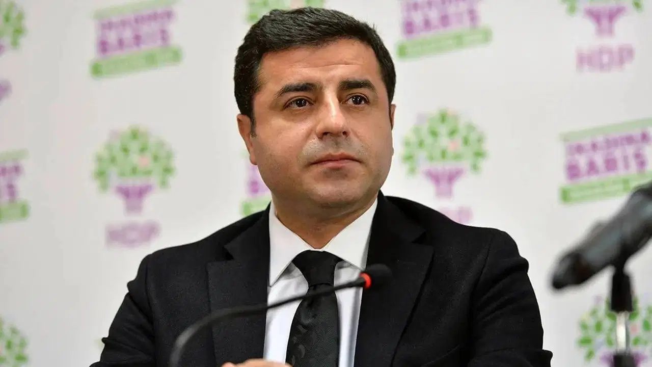 akpli vekilden carpici demirtas cikisi surece faydasi olur CewaLzdk.jpg