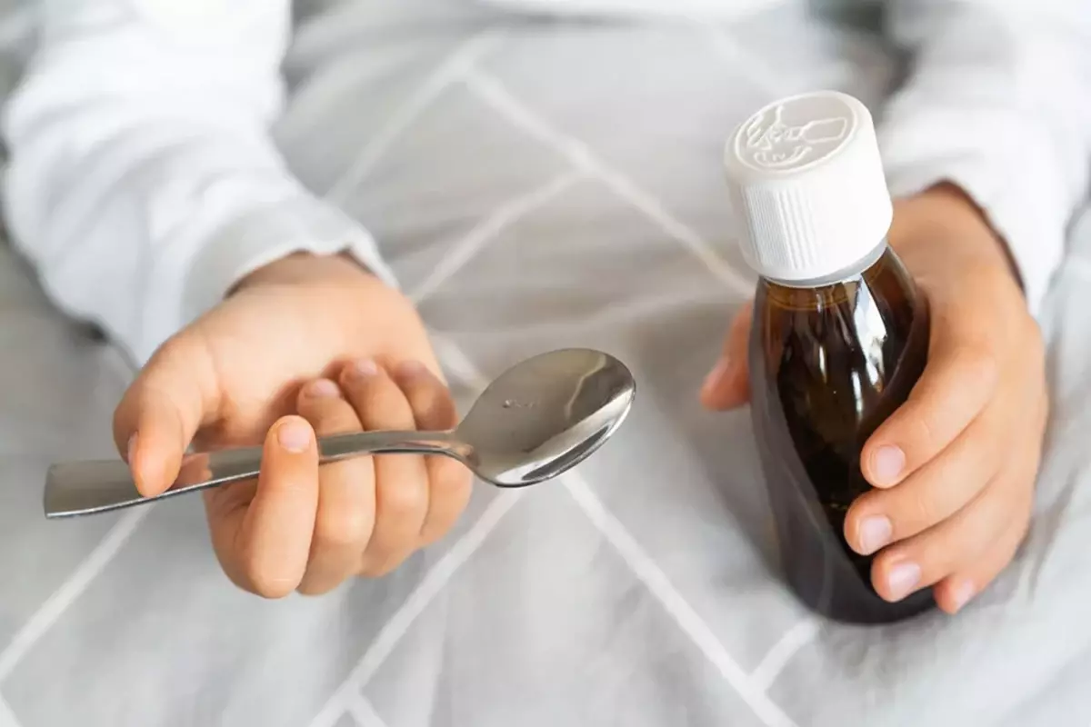 doktor gozaltinda 11 cocuk oksuruk surubundan hayatini kaybetti mxXsyWTu