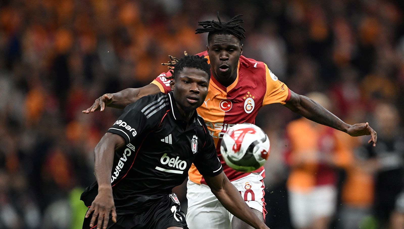 galatasaraydan wilfried singo icin sakatlik aciklamasi NmEP4iu8