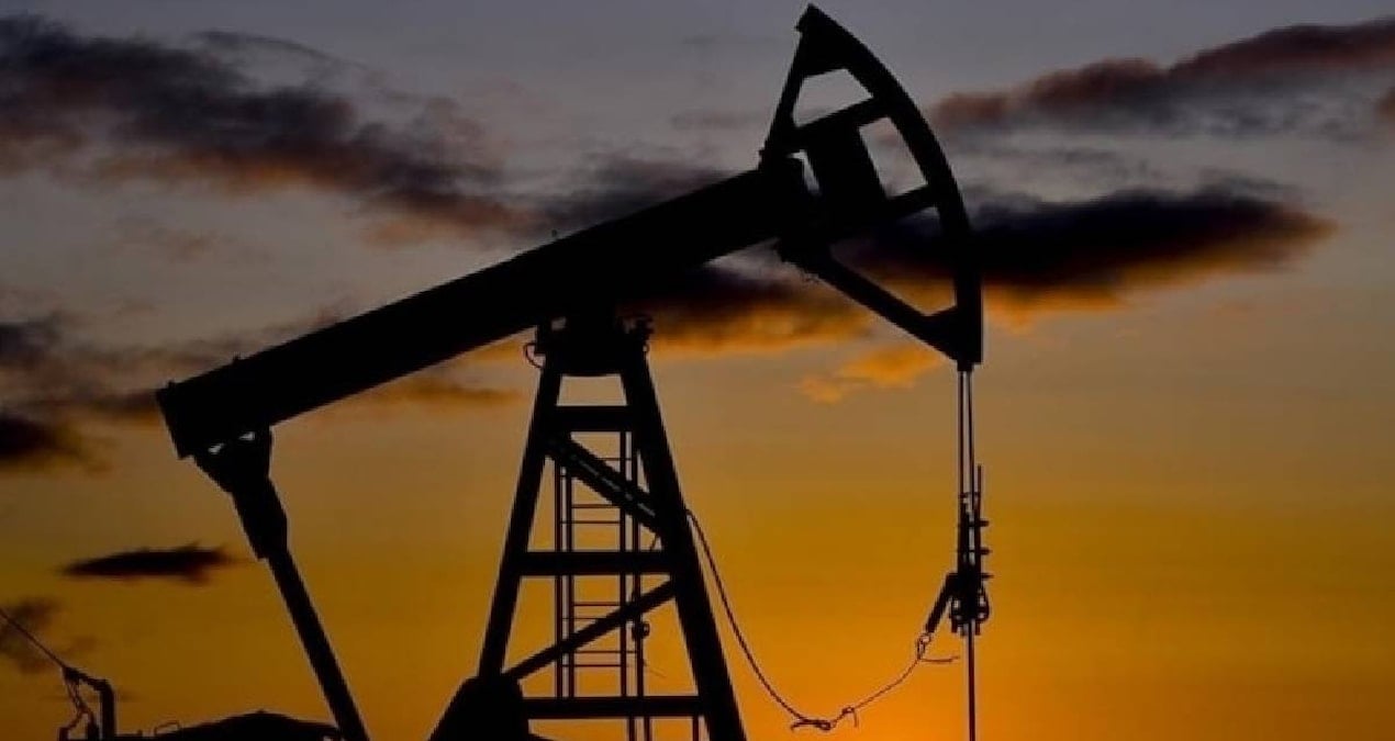 petrolde sabahin ilk saatlerinde korkutan dusus slsBNuNv.jpg