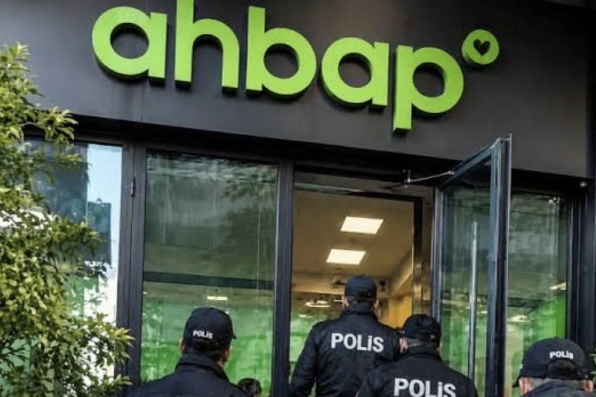 Ahbap Derneği’nin kurucusu Alper Çelik tutuklandı